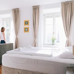 ellenőrizze a rendelkezésre állást