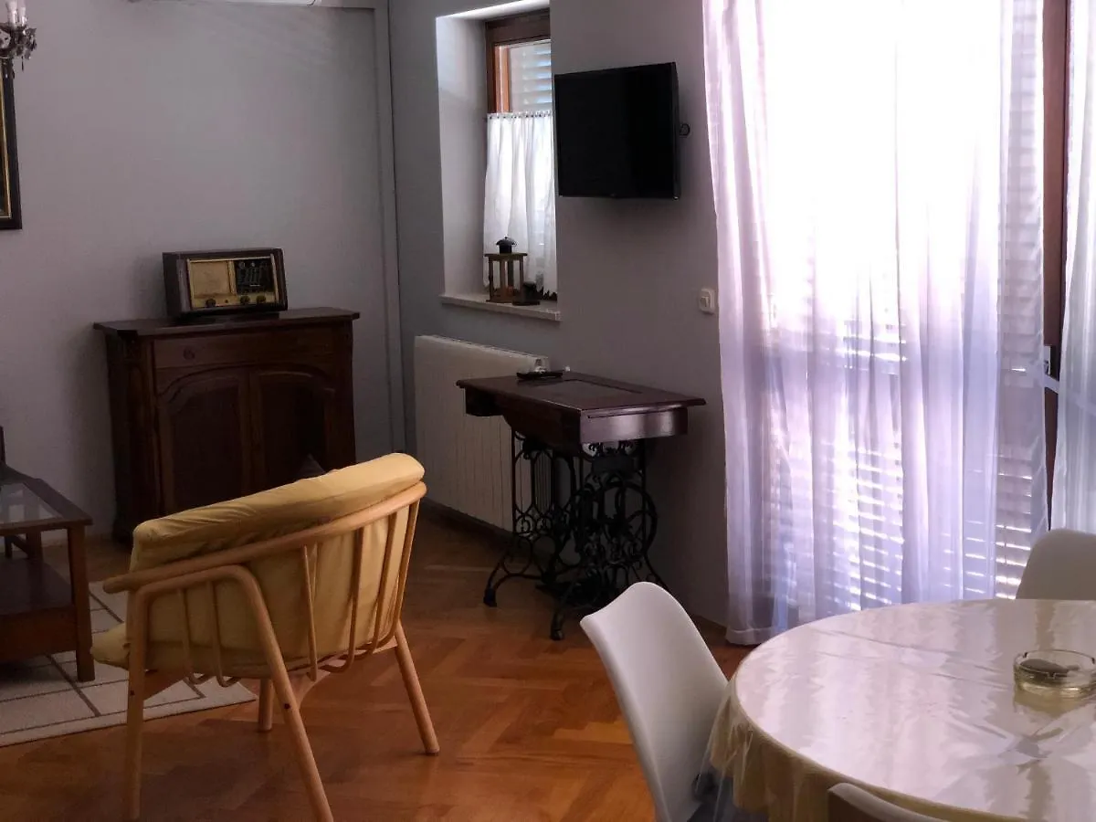 Apartmani Dubasnica Malinska Apartman